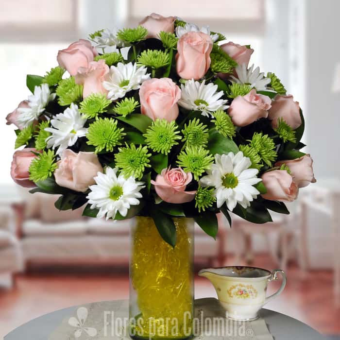 Arreglo Floral una cara varias flores x 17