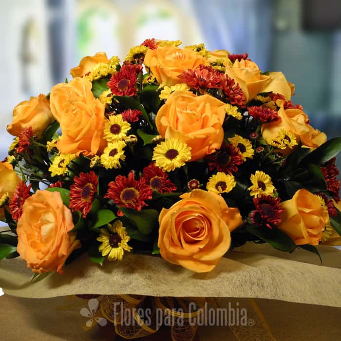 Arreglo Floral una cara varias flores x 14