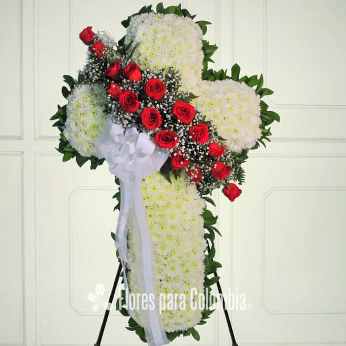 cruz varias flores
