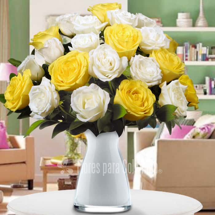 Arreglo Floral una cara rosas varios colores x 24